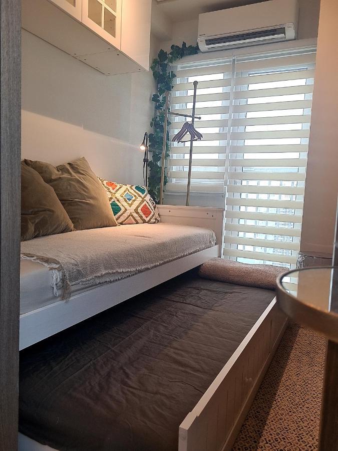 Cozy Penthouse 2Br Suite W Balcony - Amazing Manila Bay View And City Skyline Near Moa Pasay Esterno foto