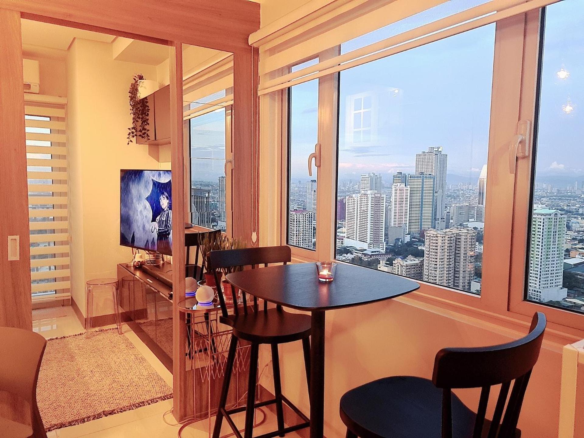 Cozy Penthouse 2Br Suite W Balcony - Amazing Manila Bay View And City Skyline Near Moa Pasay Esterno foto